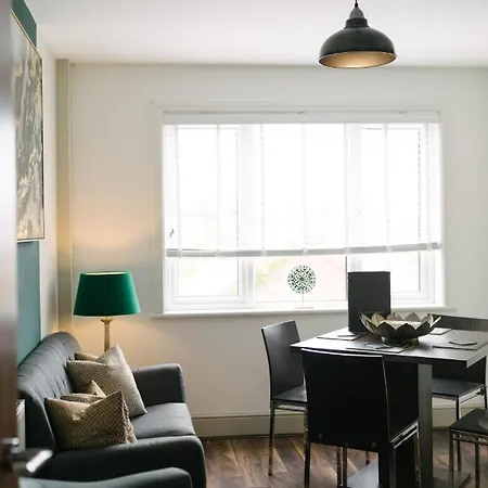 Bootham Crescent Apartment *